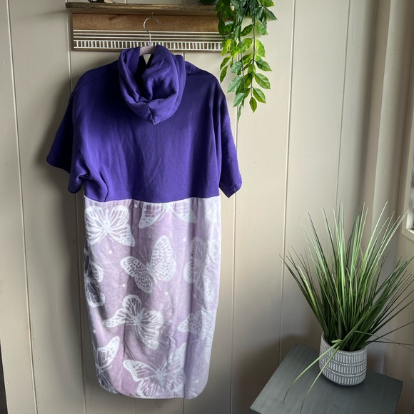 Cozy surf purple hombre butterfly poncho - Picture 2 of 10